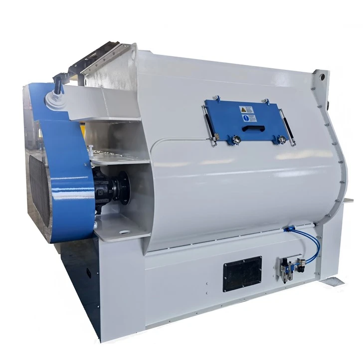 Kycklingfodermixermaskin